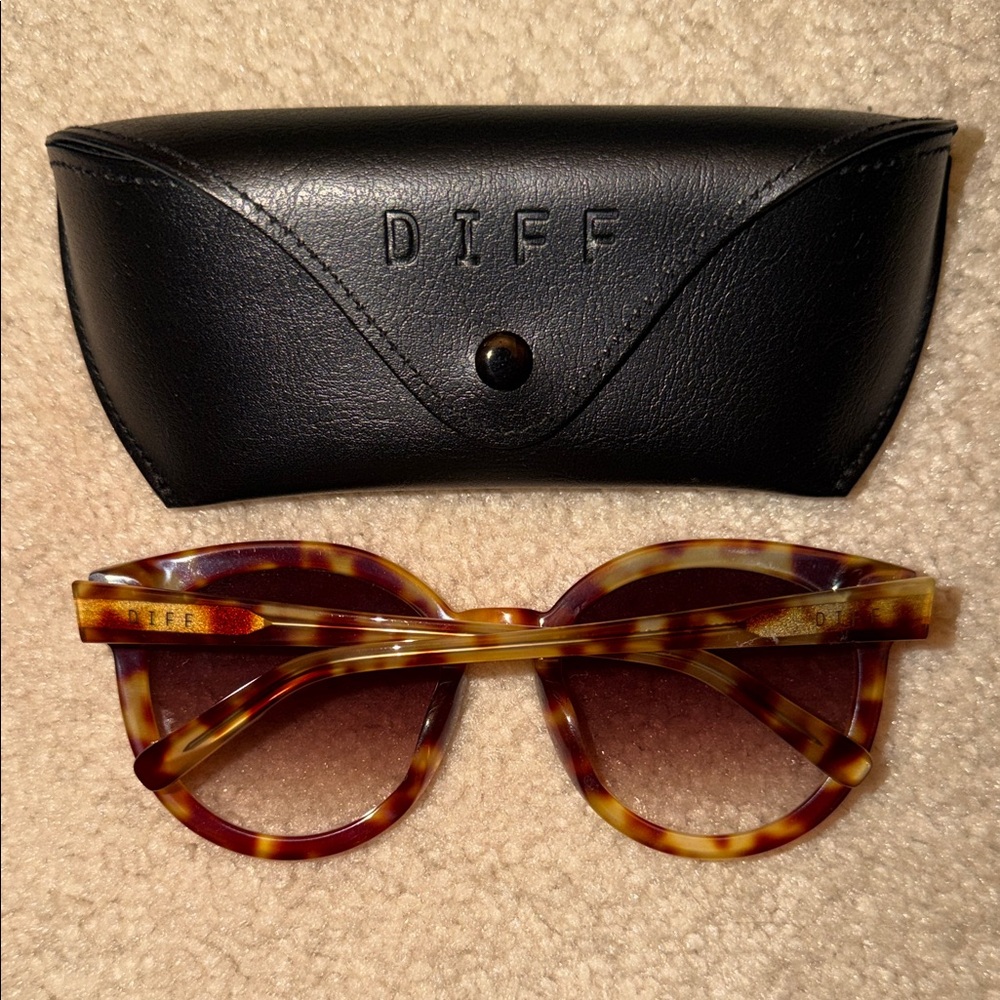 DIFF *Gemma* tortoise sunglasses - image 2